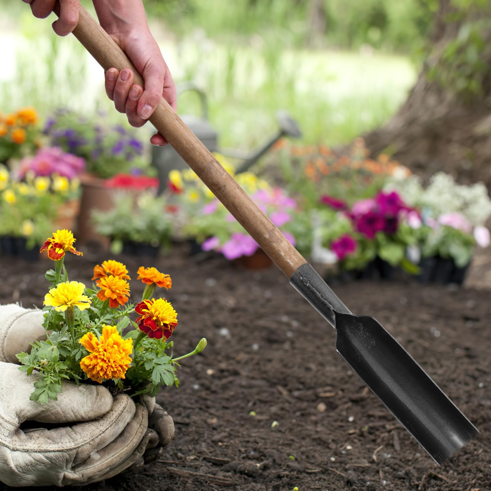 Pala da Giardinaggio in al Manganese Rinforzato per Scavare e Piantare, Attrezzo da Giardino Manico Ergonomico per Domestico e Attività all'Aperto
