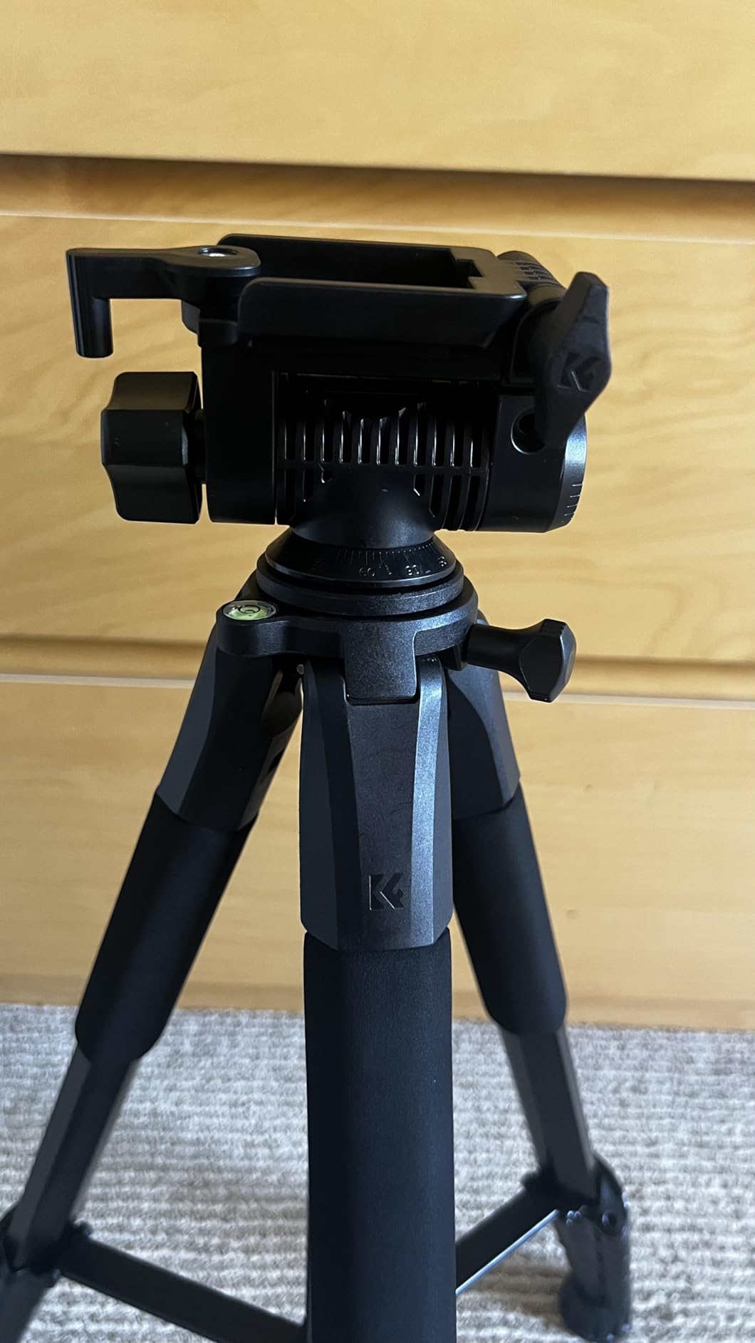 Geweldig statief. Sterk, licht en eenvoudig in gebruik