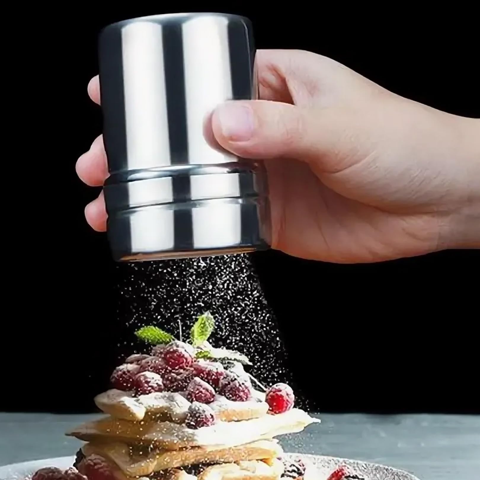 Saupoudreur de cacao et de sucre en poudre, saupoudreuse à farine, sucre en poudre, pratique avec couvercle pour cacao, farine, cannelle, plus encore, cappuccino, café, pâtisserie, tamis à structure