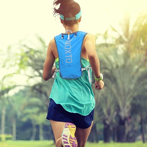 Vista 6 de INOXTO Chaleco de Hidratación para Correr Mochila, Paquete Ligero Aislado con Bolsa de Vejiga de Agua de 1.5L Mochila de Día para Senderismo