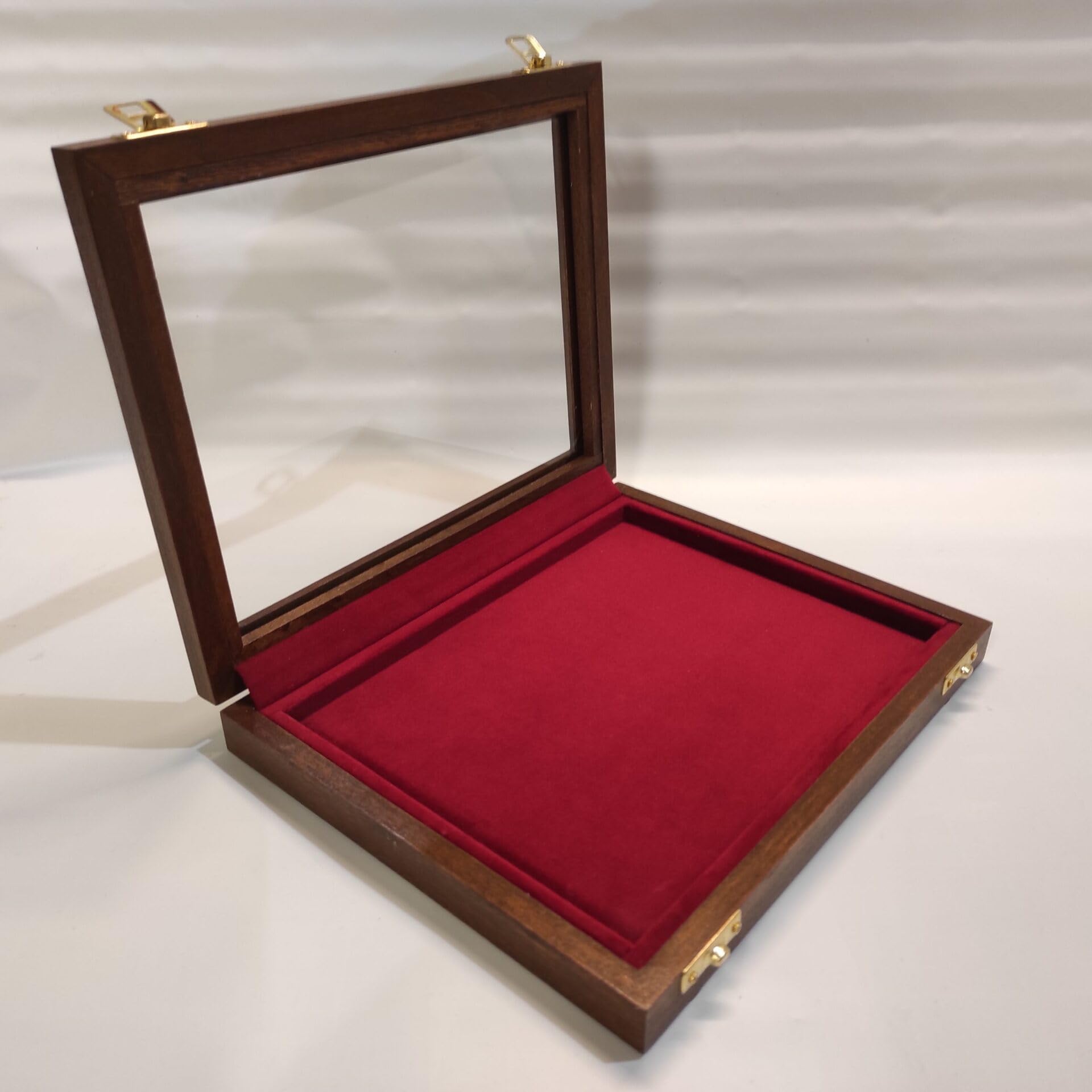 Cofanetto espositore per medaglie, cartoline e banconote da collezione in legno e vetro, artigianale made in Italy, Coins&More