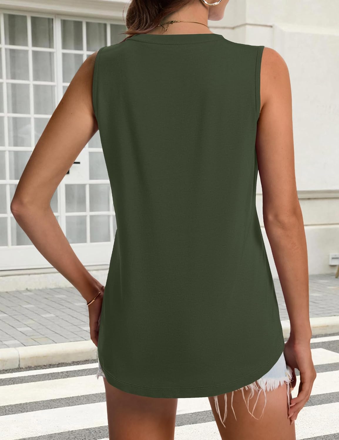 YUCOLEN Womens Tank Tops Loose Fit Crew Neck Sleeveless Shirts Curved Hem Summer Casual Basic 2026 Trendy Clothes