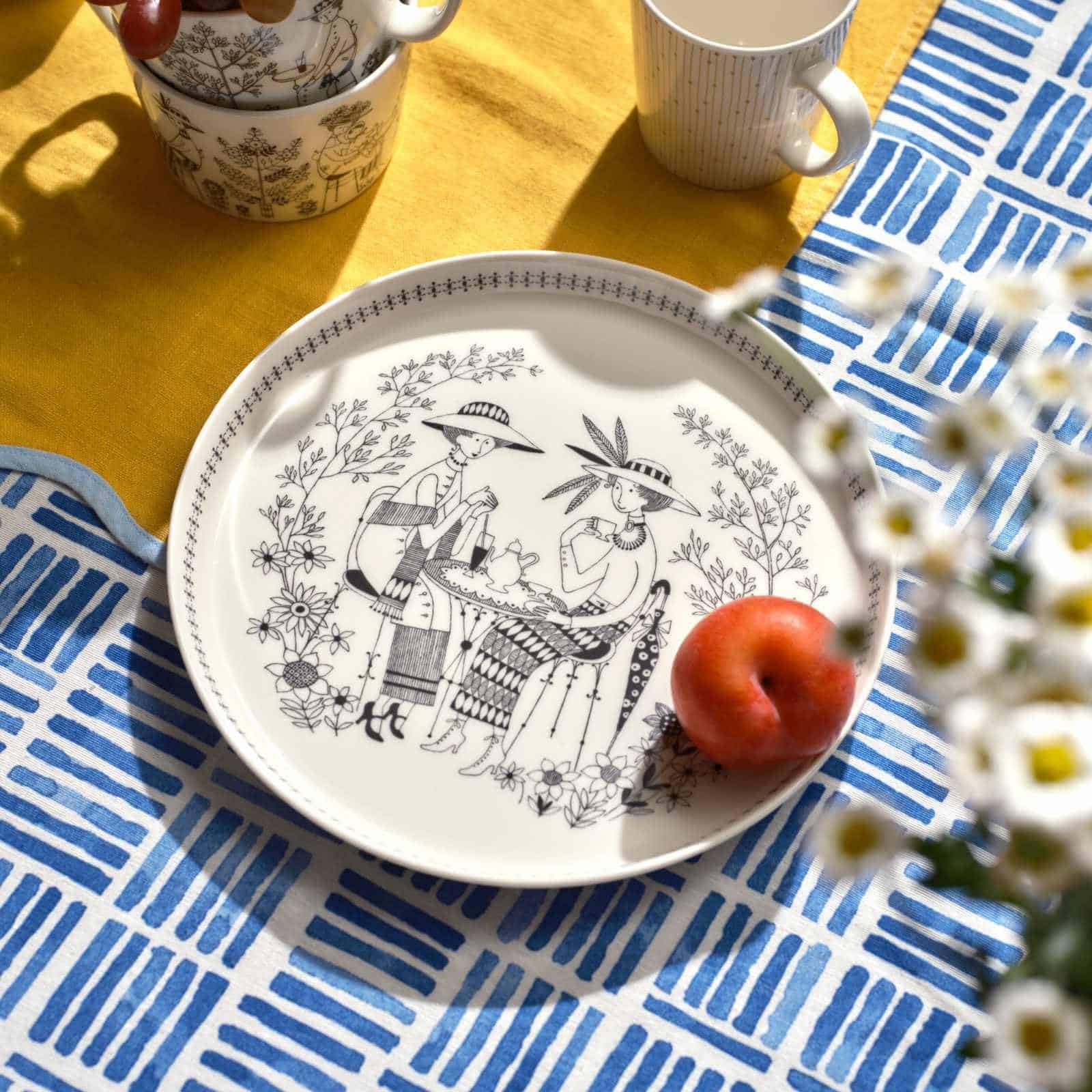 Amazon.co.jp: 【正規輸入品】 アラビア 食器 エミリア プレート 皿