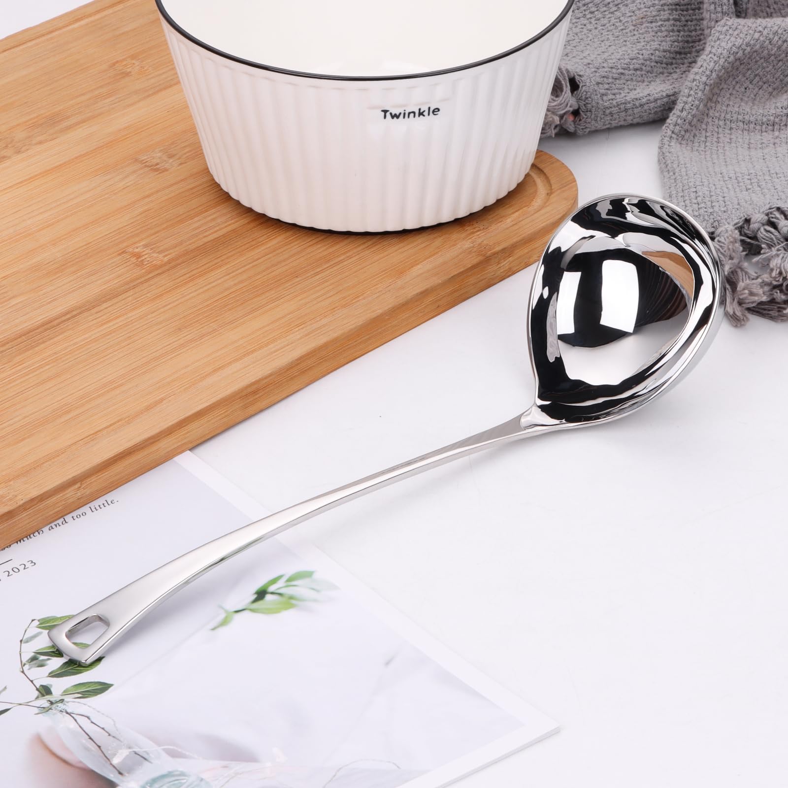Cucharón de cocina de 4 onzas, cucharón de sopa de 11 pulgadas, cucharón de cocina de acero inoxidable 18/10, accesorios de cocina para remover porciones y servir sopas, salsas, guiso de chile