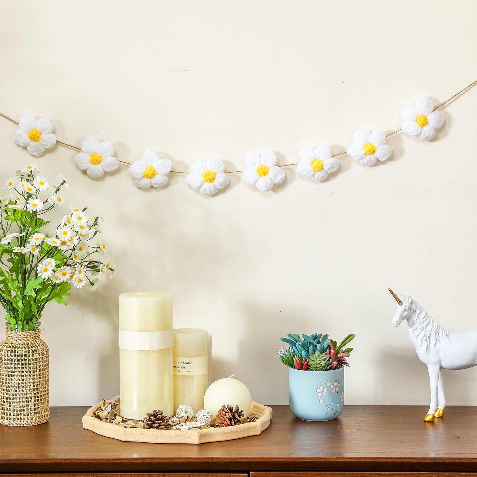 Epakh 9.8 ft Felt Daisy Banner Garland Summer Flower Garland -1st Birthday Decorations White Daisy Bedroom Decor Hanging Ornaments for Boho Wedding
