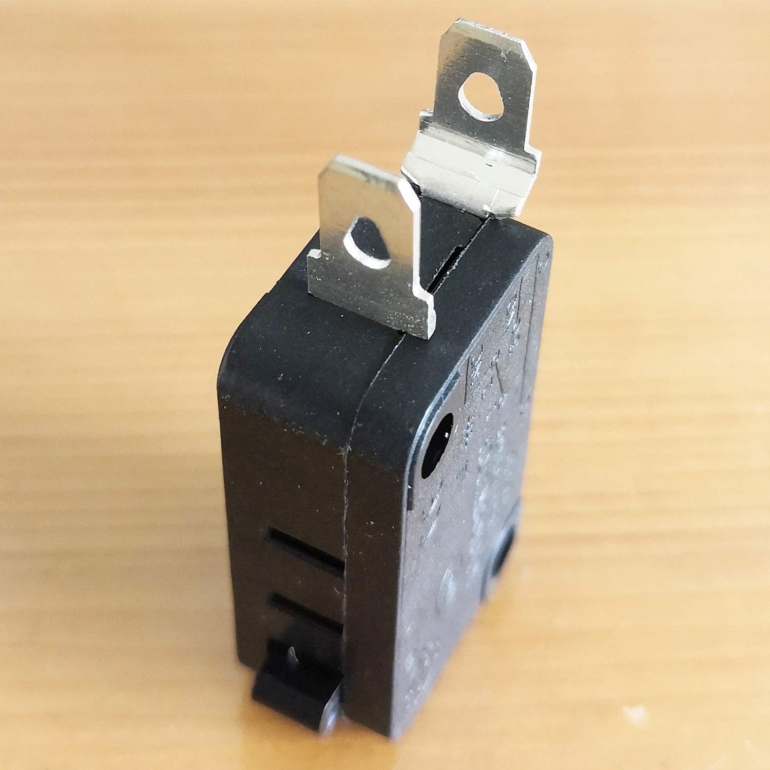 10Pcs LEMA KW7-0E 0.6A/125V 16A/250V 2 Pins Normally Close NC Microswitch Micro Switches for Water Pumps Automation
