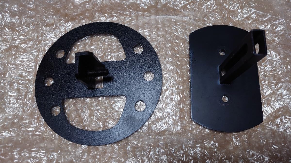 ROTOPAX本体・マウントブラケット(スペアタイヤ取付タイプ) ROTOPAX本体・アピオ マウントブラケット(スペアタイヤ取付