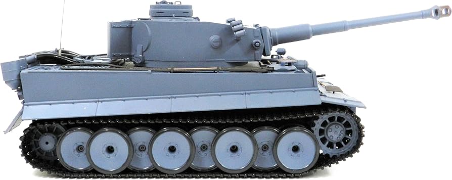 Amazon.co.jp: ☆Ver 7.0☆対戦可能 日本語取説付き ヘンロン 2.4GHz 1