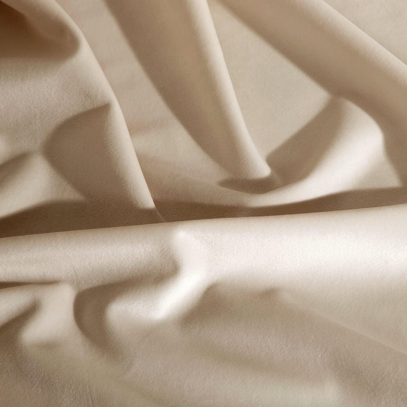 Eurofirany Villa Soft Plain Opaque Velvet Curtain with Eyelets - 1 Unit, Fluffy Panel Drape Classic Glamour Elegant Living Room, Bedroom, 290 g/m2, W55 x L98, Beige