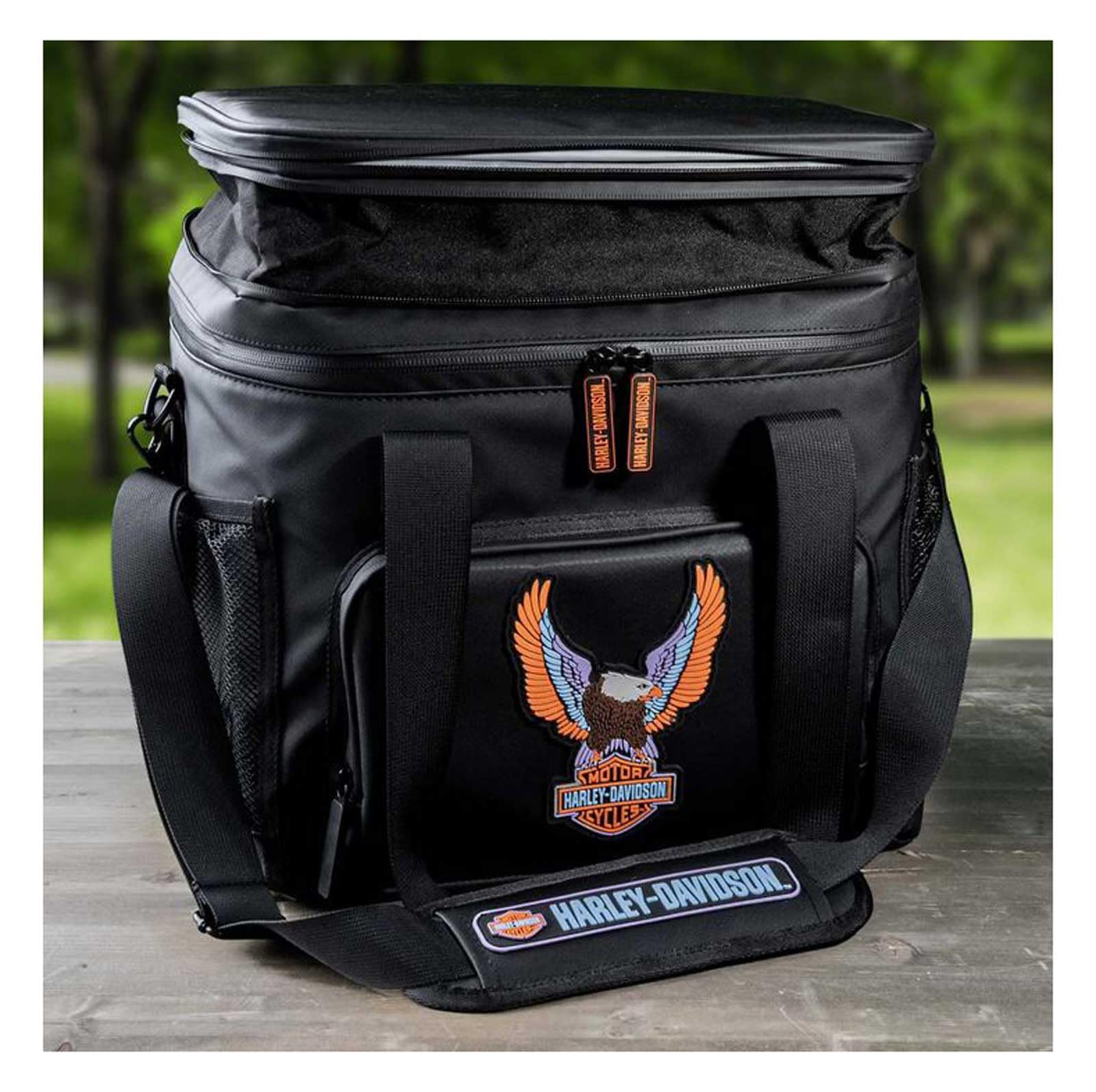 Amazon.com : Harley-Davidson Embossed Vivid Bar & Shield Eagle