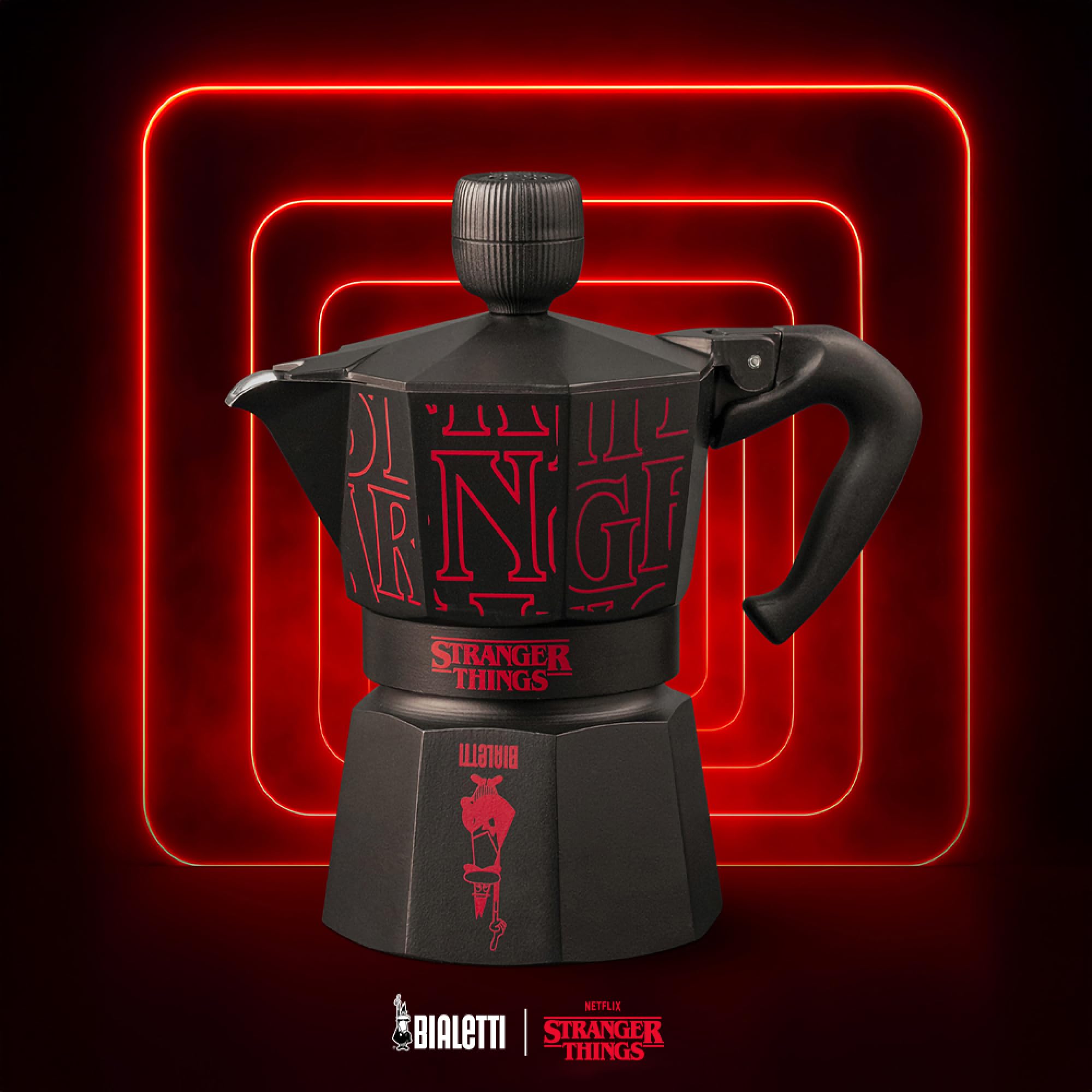 Bialetti Moka Express Stranger Things – Cafetière italienne 3 tasses (130 ml), bouton musical avec recharge USB-C, non compatible induction, noir