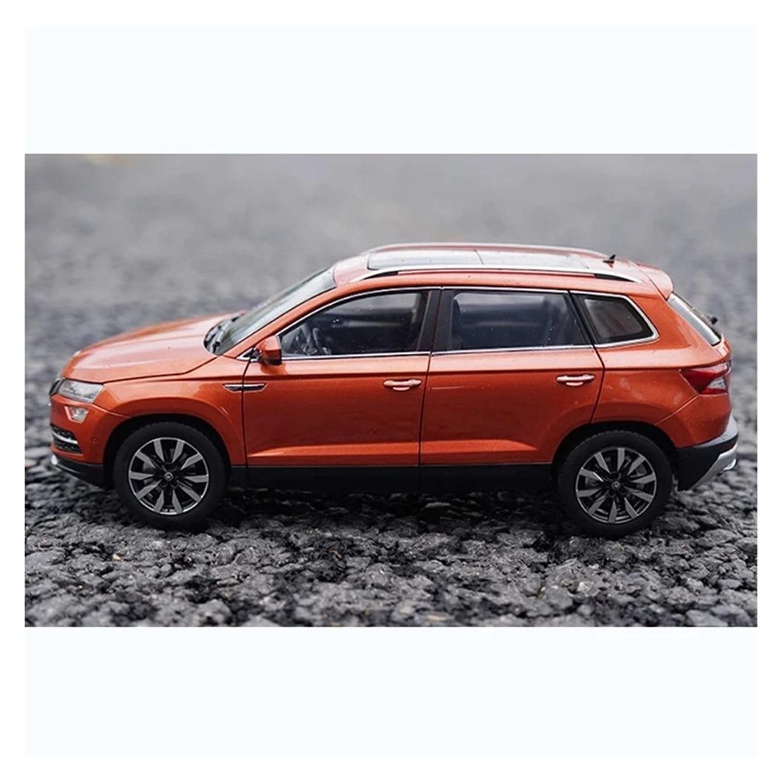 Modello Di Auto Skoda In Scala 1:18, Materiale In Lega, Collezione Statica, Ornamenti(Rosso)