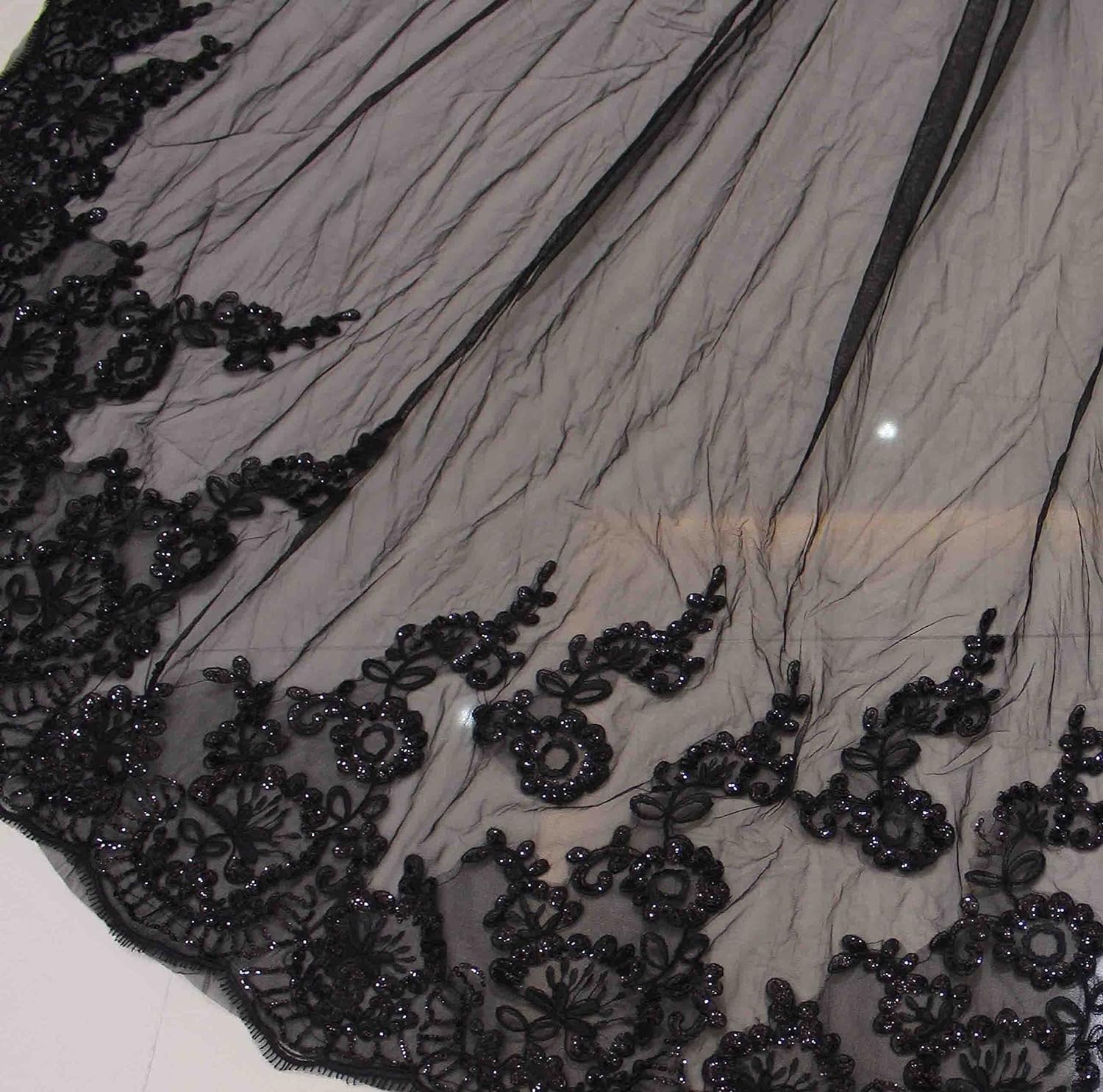 Bruidssluier Zwarte lange sluiers Pailletten Kanten bruidssluier Multi-size bruidssluier 300cm/350cm/400cm Elegante bruidssluier van tule