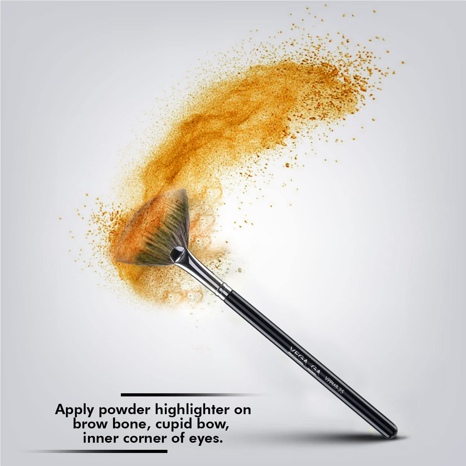 Vega Professional Fan Brush, Finest Quality Bristles, Copper Ferrule, Wooden Handle 2