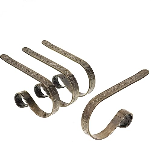 Haute Decor The Original MantleClip - Soporte para calcetines con diseño en relieve de acebo, paquete de 4 (latón antiguo), colgador de calcetines