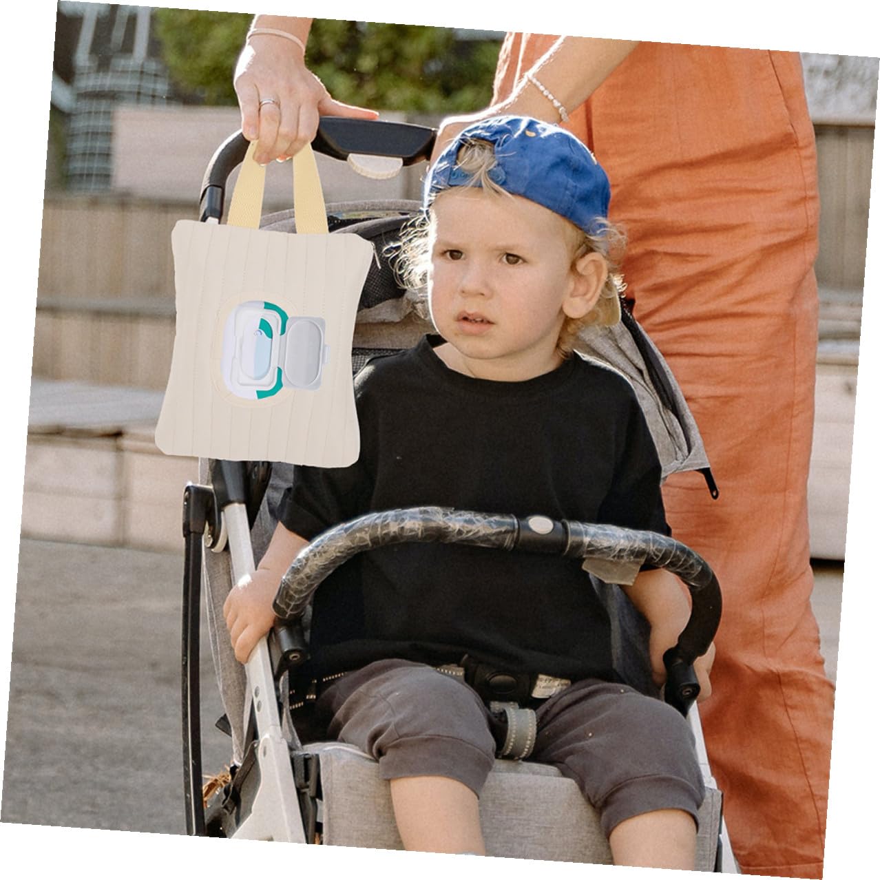 2pcs Portable Wipes Dispenser Travel Wipe Holder Refillable Container for Diaper Bag Nursery and Bathroom Use