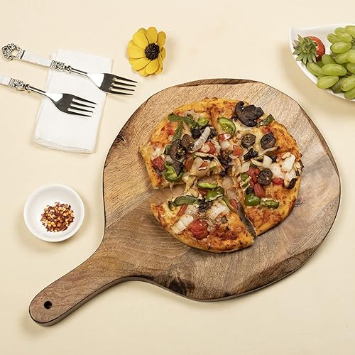 Miniatura 5 de GoCraft Tabla de cortar redonda de madera | Cáscara de pizza de madera de mango | Tabla para picar, preparar y servir | Plato de charcutería - 16 x