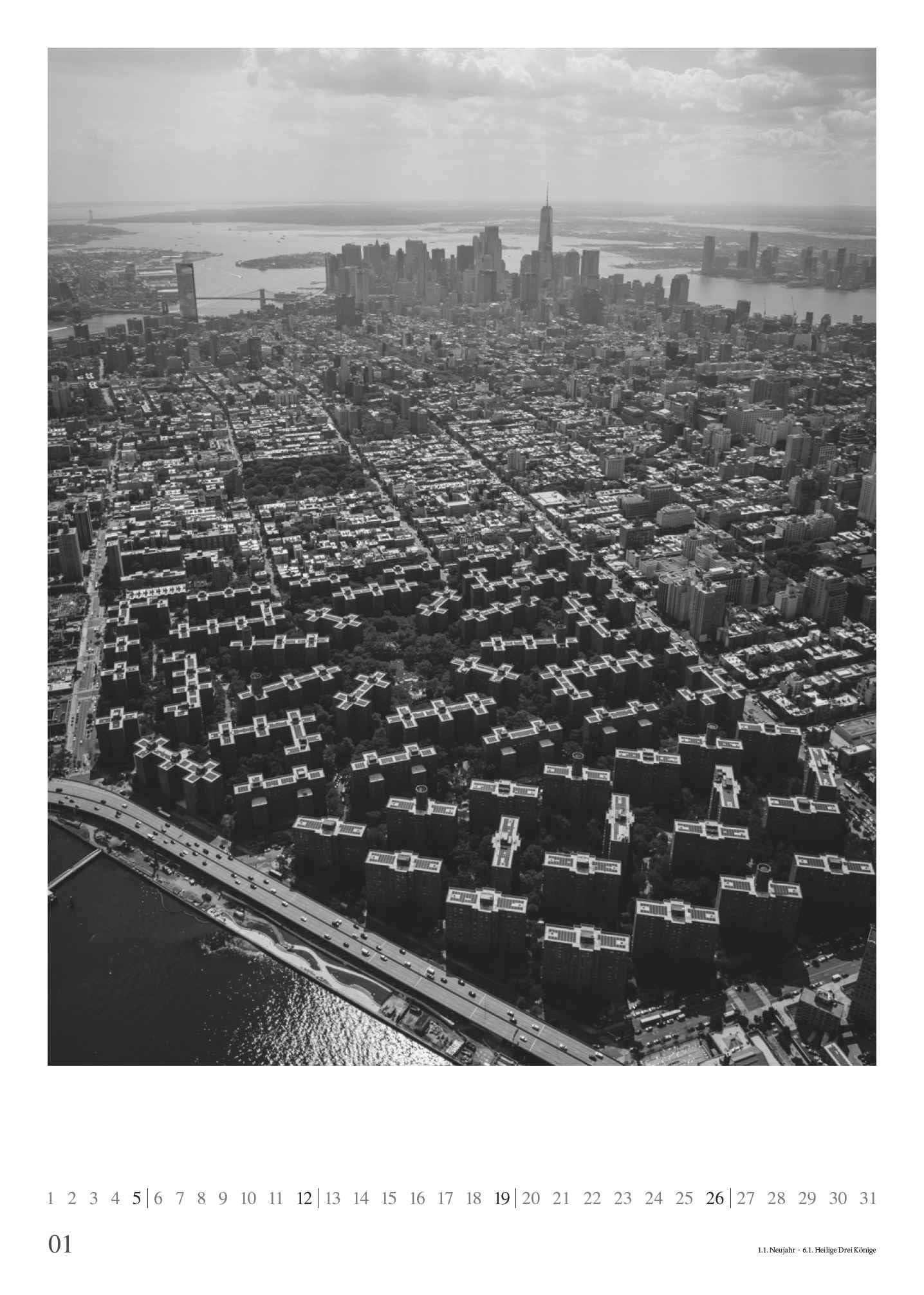 DUMONT - New York 2025 Posterkalender, 50x70cm, Foto-Kalender mit außergewöhnlichen Schwarz-Weiß-Aufnahmen, zeigt die atemberaubende Architektur