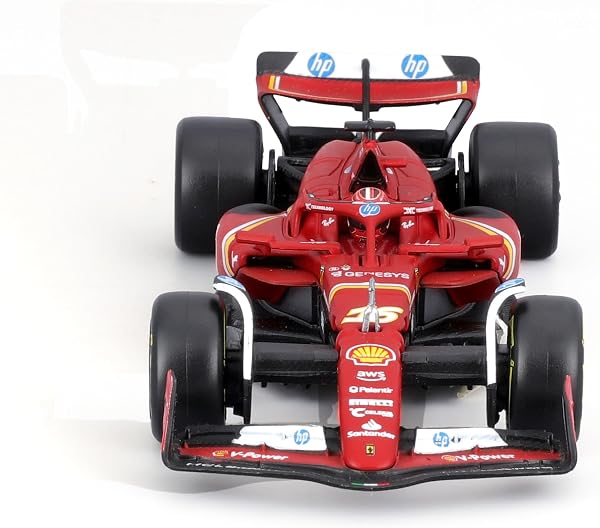 Bburago - Ferrari SF-24 Formula 1 GP Monza 2024#16 Leclerc, Modellino Auto Diecast in Scala 1:43 con Casco e Teca Espositiva, Replica Ufficiale Ferrari, Età Consigliata 14+ Anni - 2