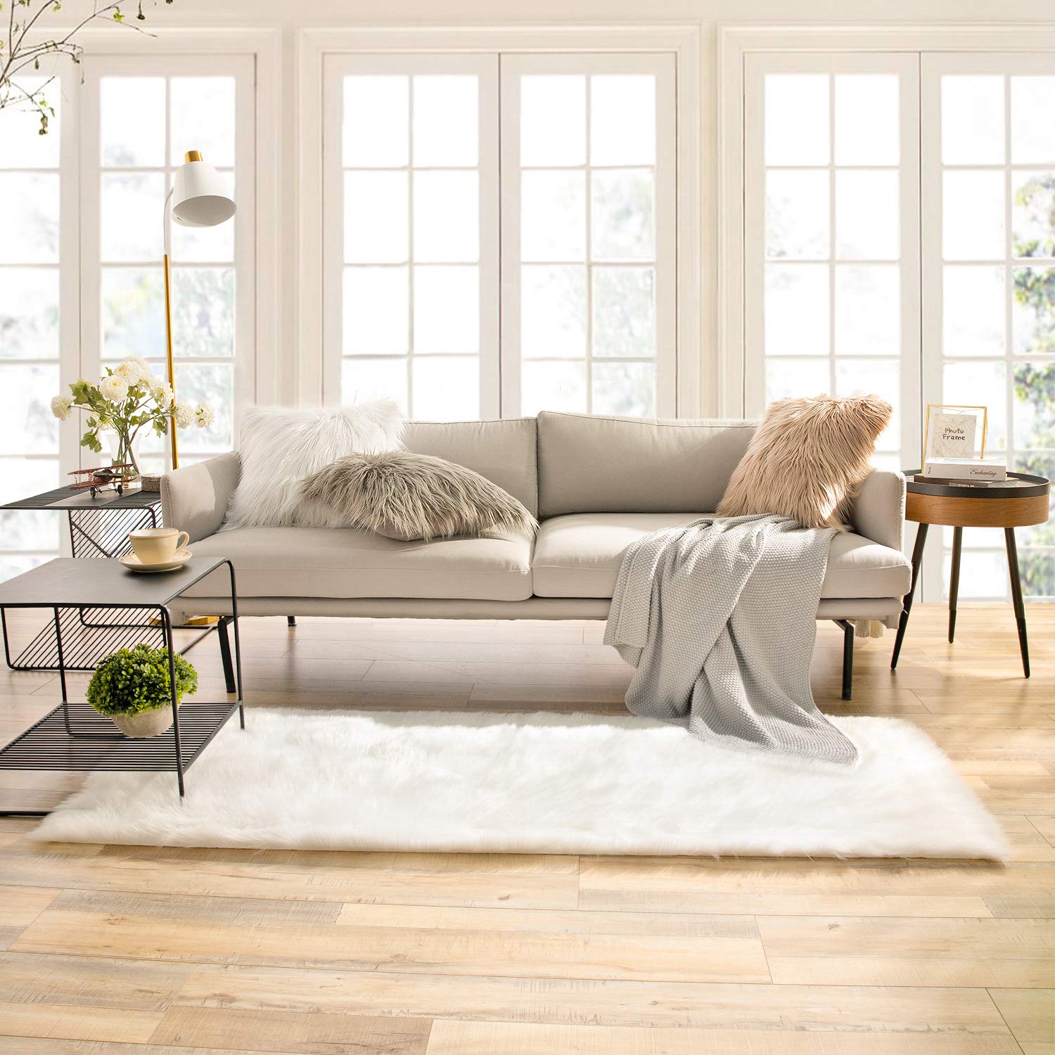Ashler faux fur rug, Fluffy Shaggy Area Rug Ultra Soft 2.2 x 6 Feet Rectangle Fur Rug, White Fuzzy Rug Machine Washable Shag Rug, Nursery Decor Throw