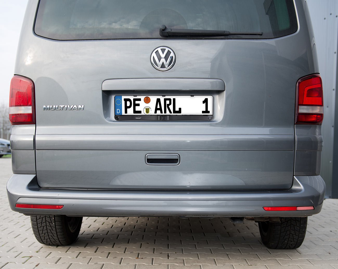 Lescars Rückfahrcamera mit Abstandswarner und Nummernschildhalter