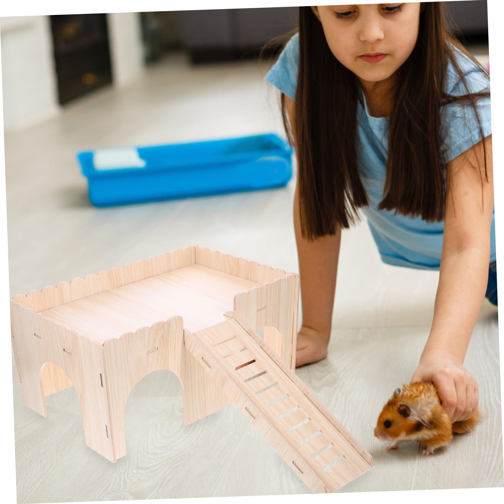 Holz Haustierhütte mit Schlitten, Villaförmig Beige für Kleintiere