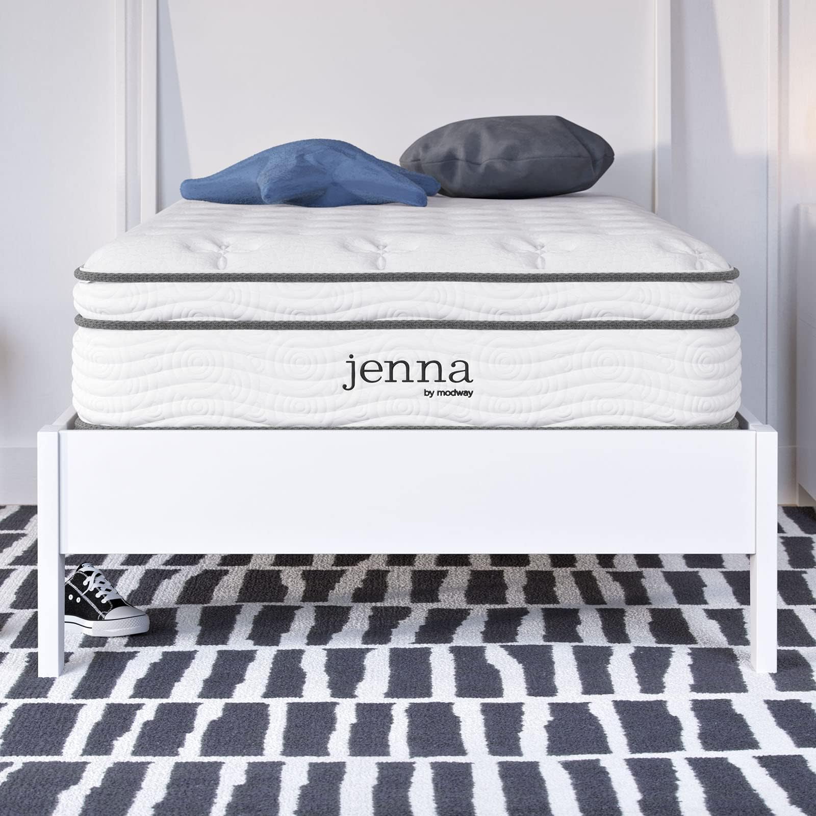 Jenna 10” Innerspring and Memory Foam Twin Mattress With Individually Encased Coils