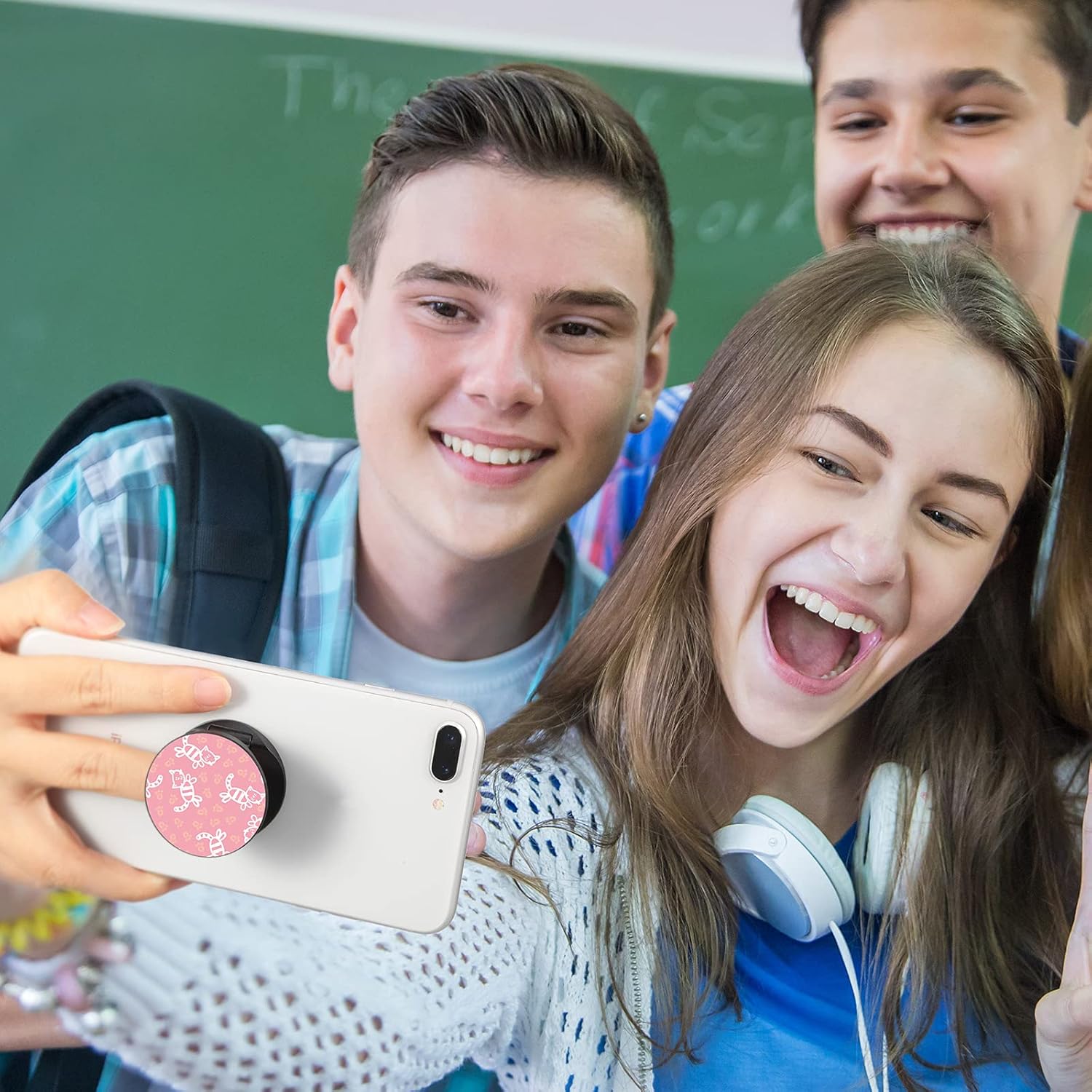 Продолжительность ежедневной работы смены не может превышать. Режим труда и отдыха работников. Школьник на работе. Сокращённая продалжительность рабочего времени. Работники в возрасте до шестнадцати лет.