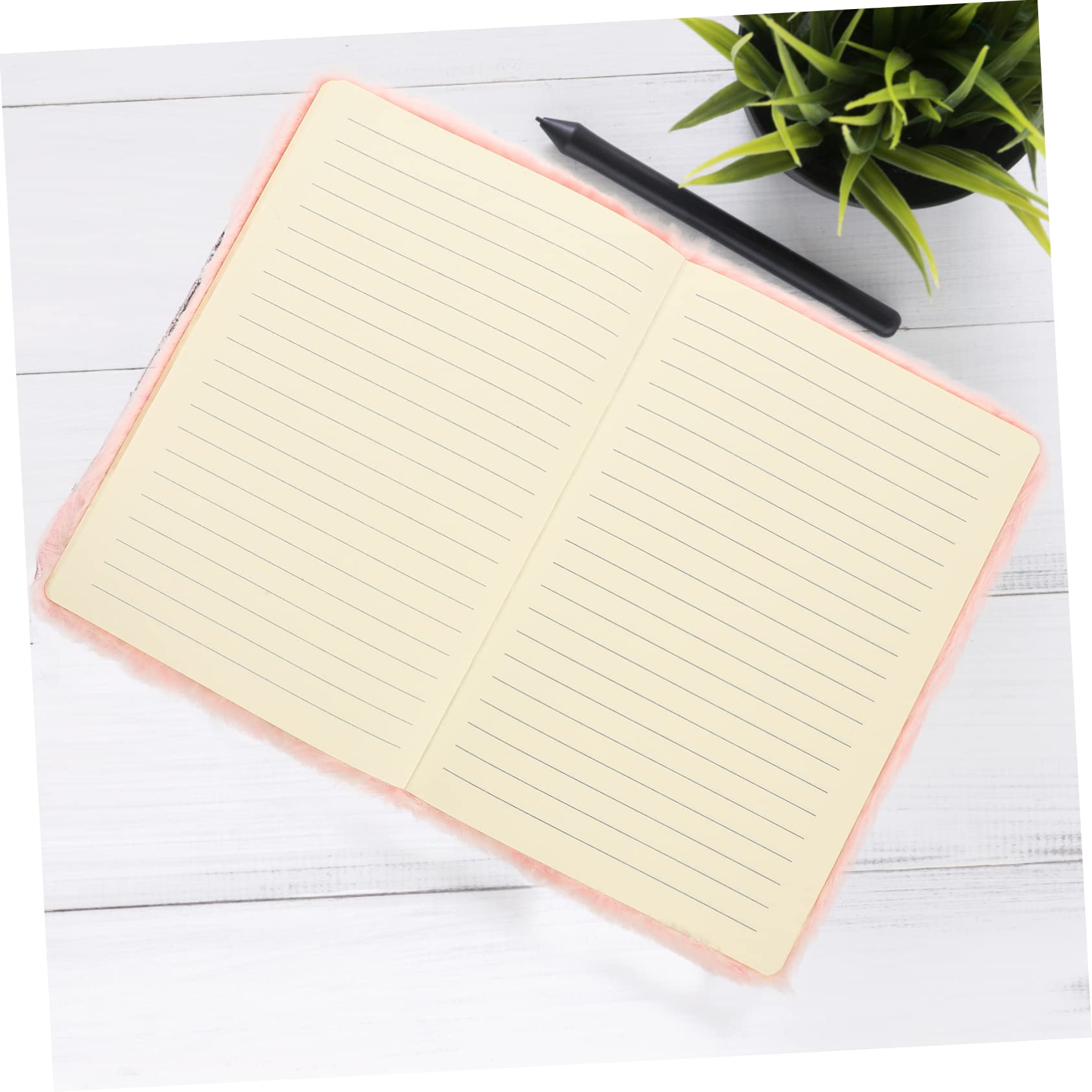 STOBOK Plüsch Notizbuch Für Mädchen – Süßes Tagebuch Mit Blanko-Seiten, 21,5x14,8 Cm, Ideal Zum Schreiben & Zeichnen