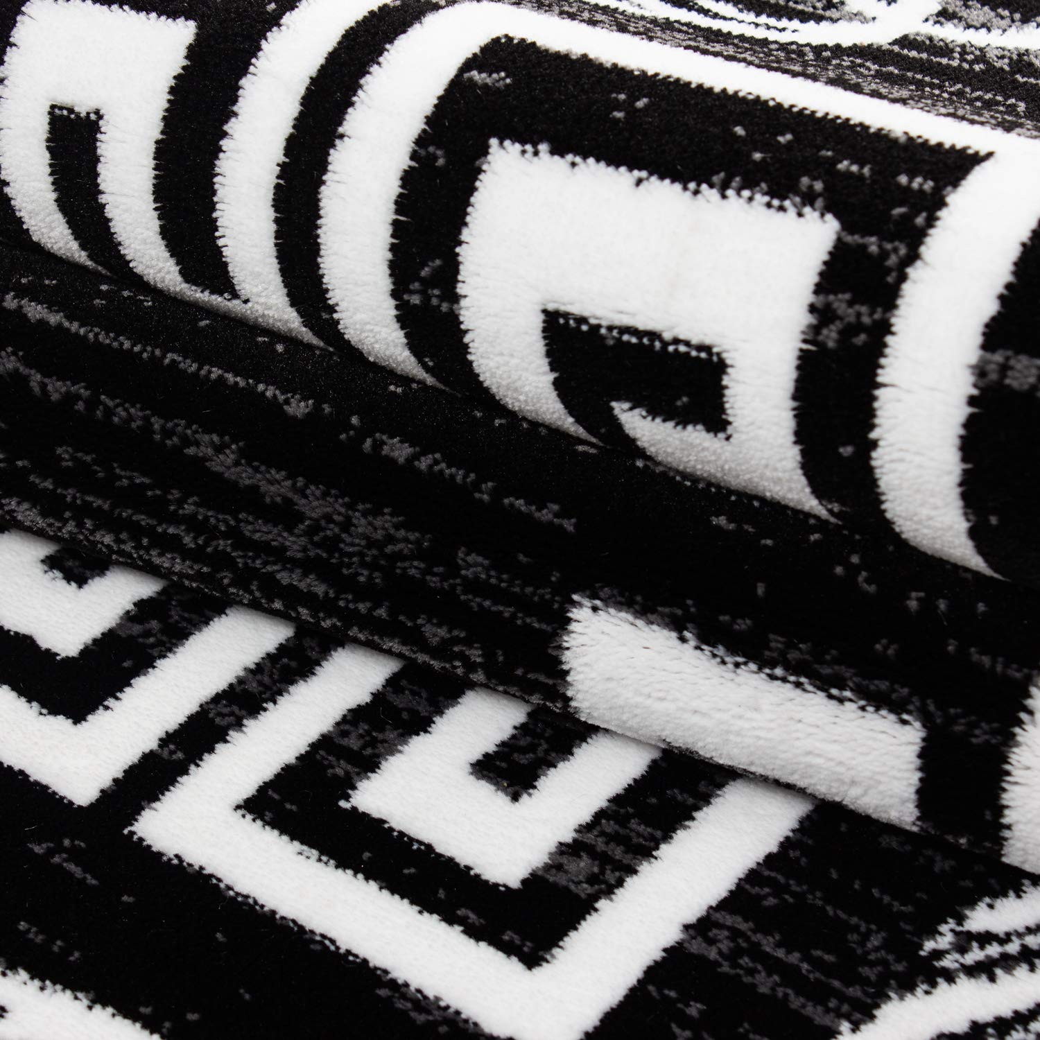 Teppium Moderno Tappeto per Soggiorno 160x230 cm, Bianco e Nero, Design a Meandro - Tappeto a Pelo Corto Extra Morbido e Facile da Pulire, Lavabile, Ideale per Cucina, Camera da Letto e Sala da Pranzo