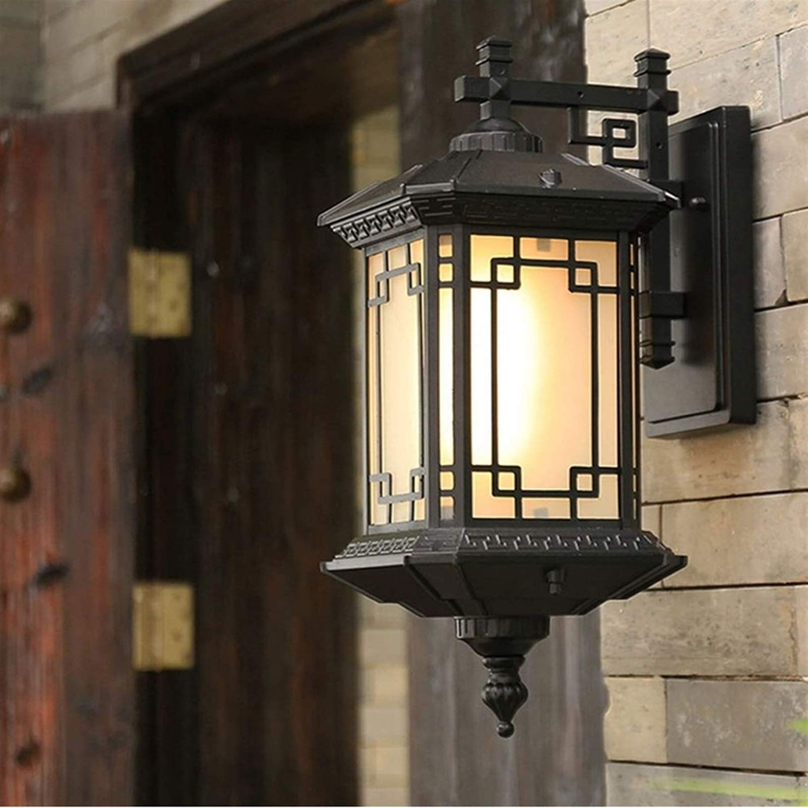 Retro Black Metal Wall Scone IP65 Wodoodporne szkło matowe Zewnętrzne gniazdo E27 Socket for Garden Courtyard Balcony Indoor Staircase Ambient Illuminacja