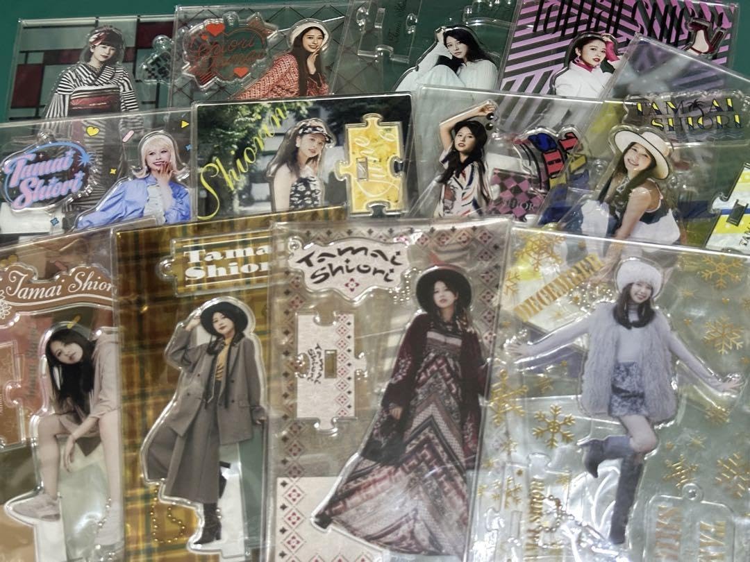 Amazon.co.jp: SHIORI TAMAI 12 Colors August玉井詩織 アクスタ V  