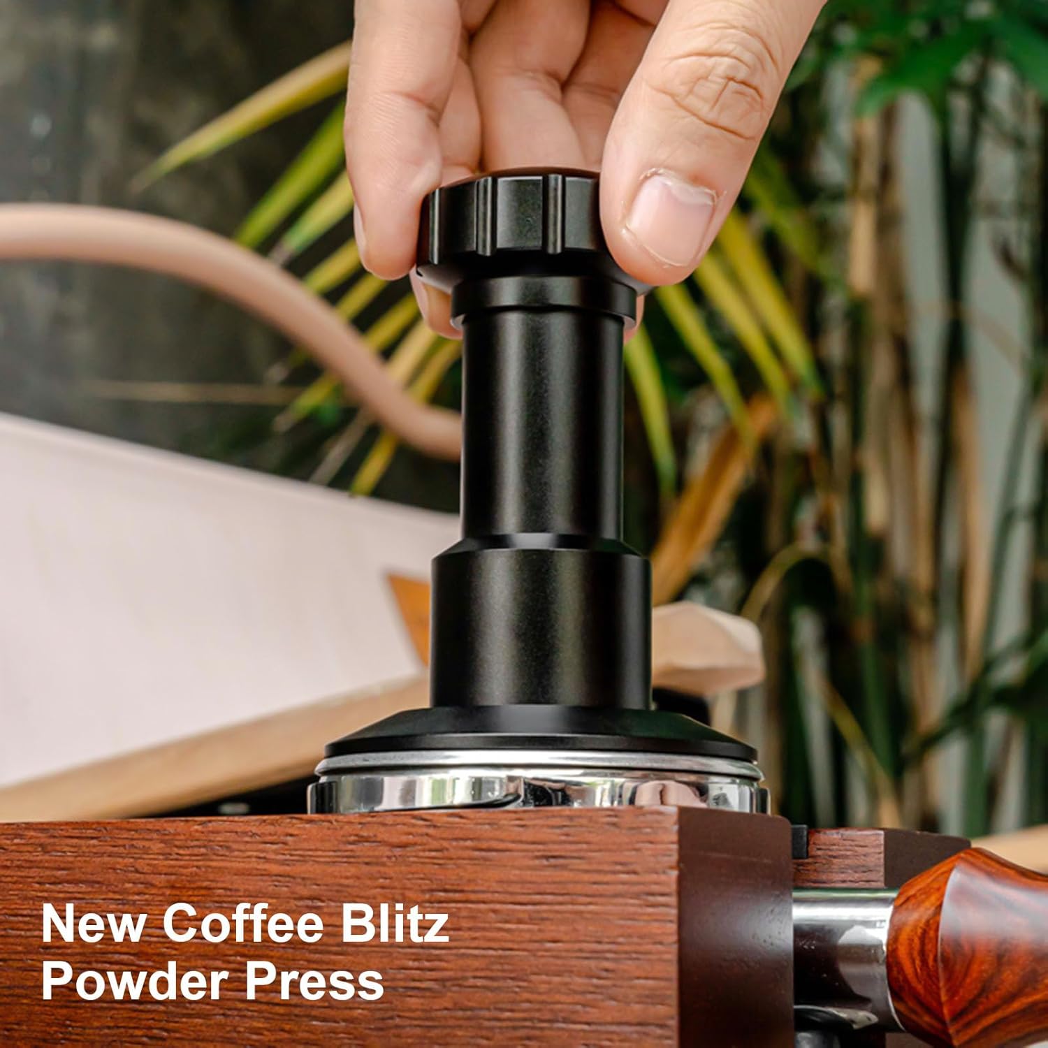 Normcore 58.5mm エスプレッソコーヒータンパー V4 - バネ式タンパー ステンレススチールリップルベース - 15ポンド /  25ポンド / 30ポンド 交換用スプリング - 陽極酸化アルミニウムハンドルとスタンド ｜アメリカキッチン輸入プロ 調理家電 キッチン雑貨  アウトドア ...