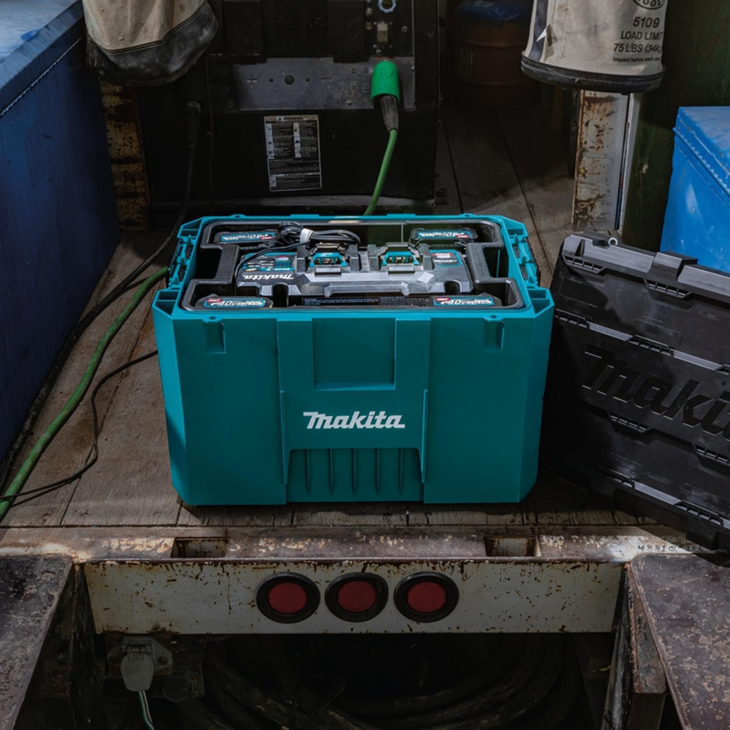 Makita USA INC - X-Large Extension Toolbox