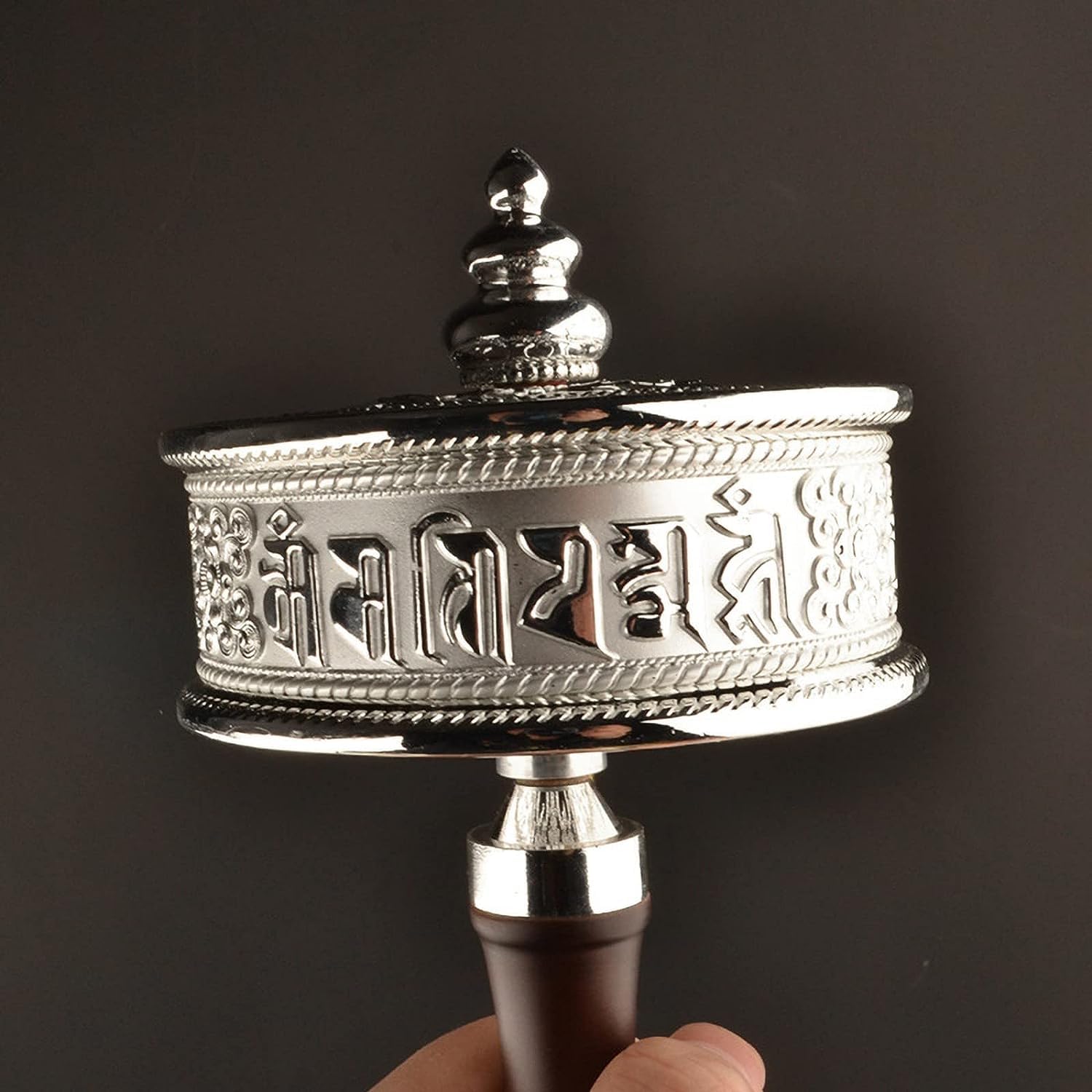 Handgebetsmühle Padme Hum Gebetsmühle aus Legierung, tibetische Lieferungen, Ming-Dekoration mit hundert Zeichen Gebet