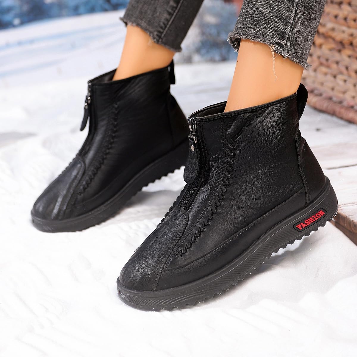 Women's Winter New Fleece Thickened Warm Soft Bottom Cotton Boots Waterproof Slip-on Snow Shoes Leather Ankle Booties