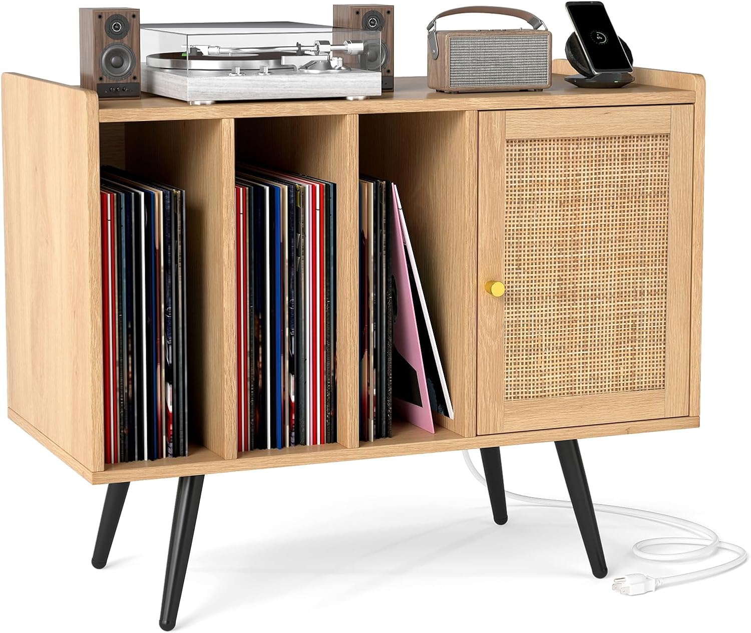 Giantex Soporte para tocadiscos con estación de carga, soporte giratorio con gabinete de ratán, estantes y estante ajustable, mesa de almacenamiento