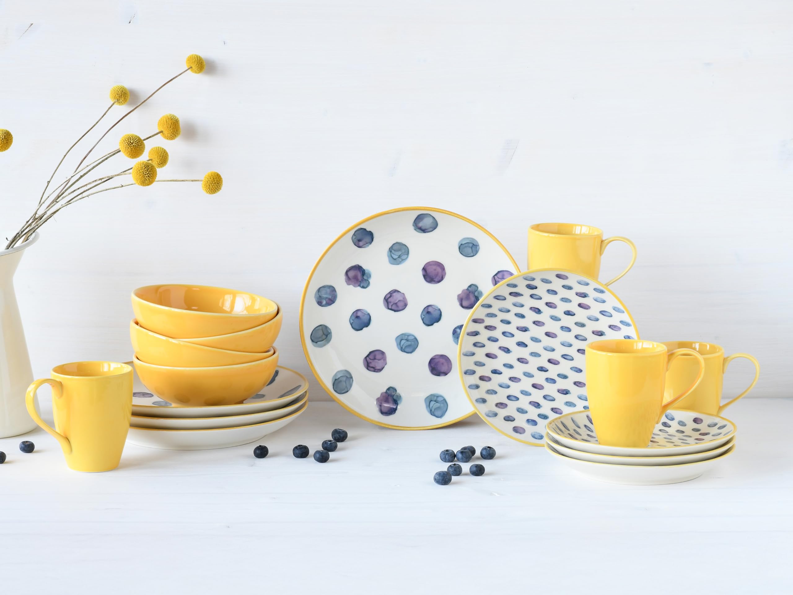 CreaTable, 24176, seria Maisie, 16-częściowy zestaw naczyń dla 4 osób, serwis kombi z kamionki, nadaje się do mycia w zmywarce i używania w kuchence mikrofalowej, wysokiej jakości produkcja