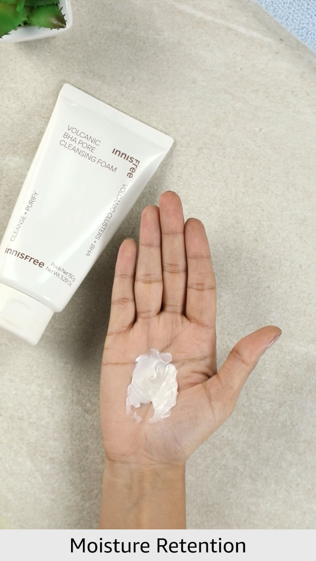 Image of Innisfree Volcanic BHA Foaming cleanser | Korean Face Wash for Oily /Combination Skin | Pore Cleanser | Acne Prone Skin | Deep Cleansing | For Men and Woman