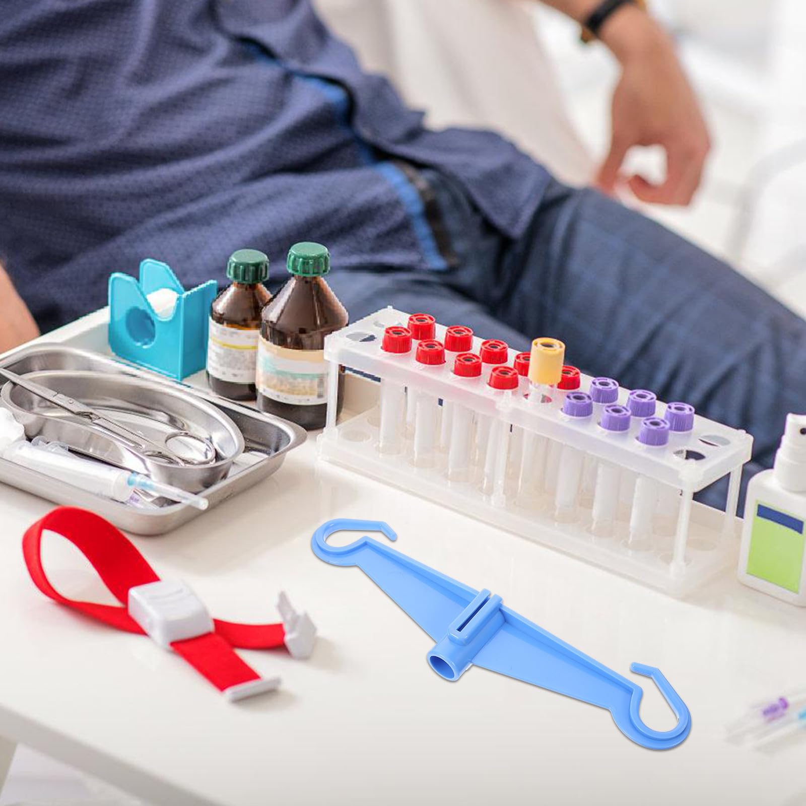 Tragbarer Infusionsständer nicht Verformbar Leicht zu Installieren aus ABS Kunststoff Aufhänger Geeignet für Klinik und Infusionsflaschen