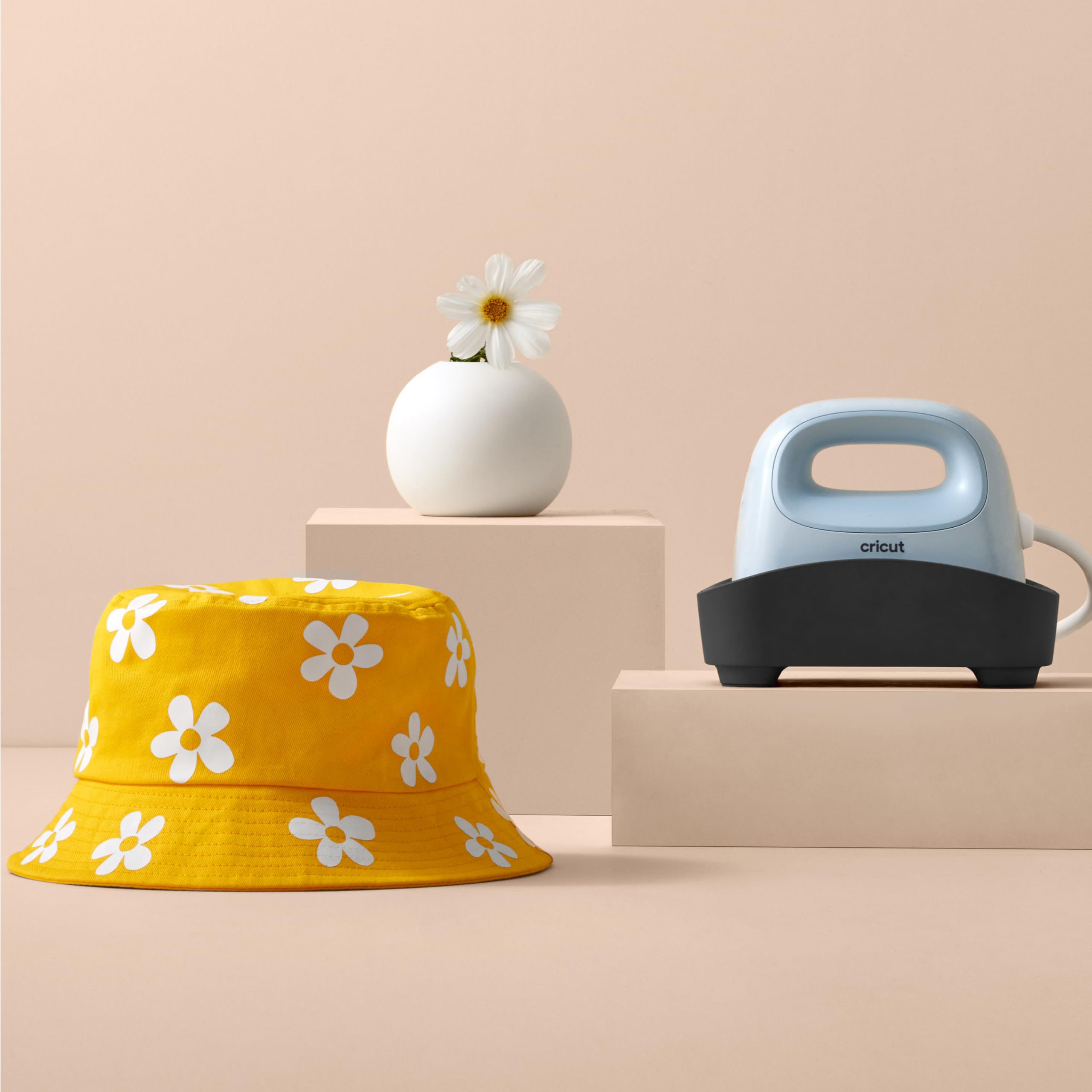 Cricut Hutpresse 5" x 3" Gebogene Heißpresse für Hut- und Mützenprojekte – Zur Verwendung mit HTV-Folie, Infusible Ink und Sublimation bis zu 400°F