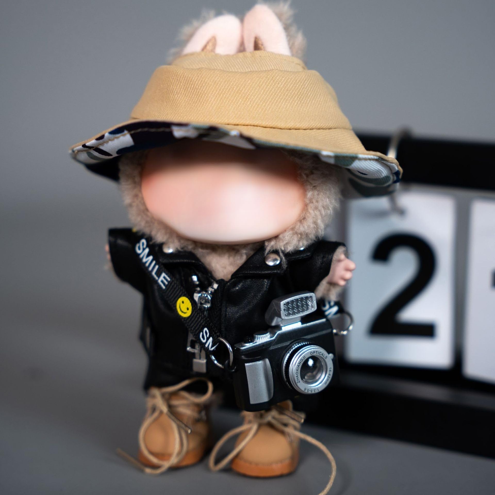 Ensemble Vêtements Style Locomotive Pour Figurines - Veste Cuir, Pantalon, Chapeau Et Accessoires