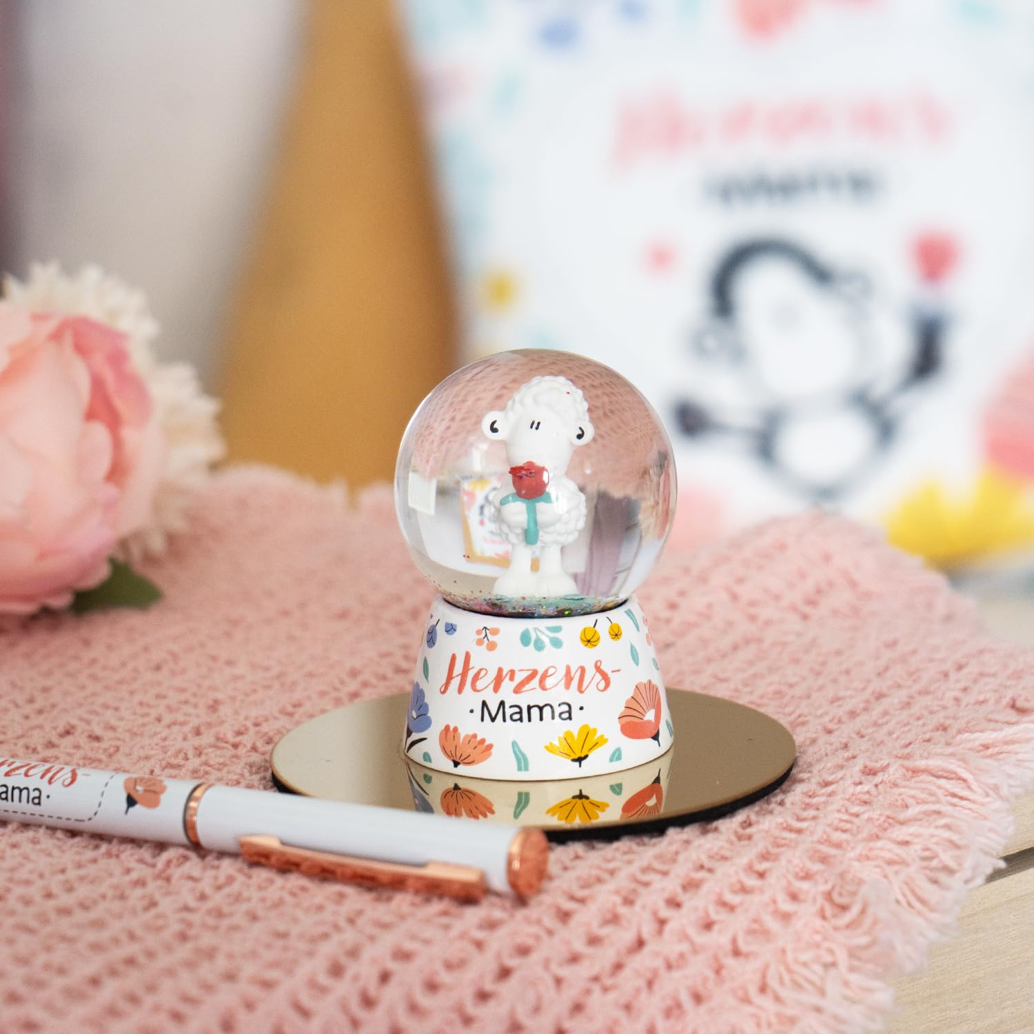 Dream Ball with Mum Motif