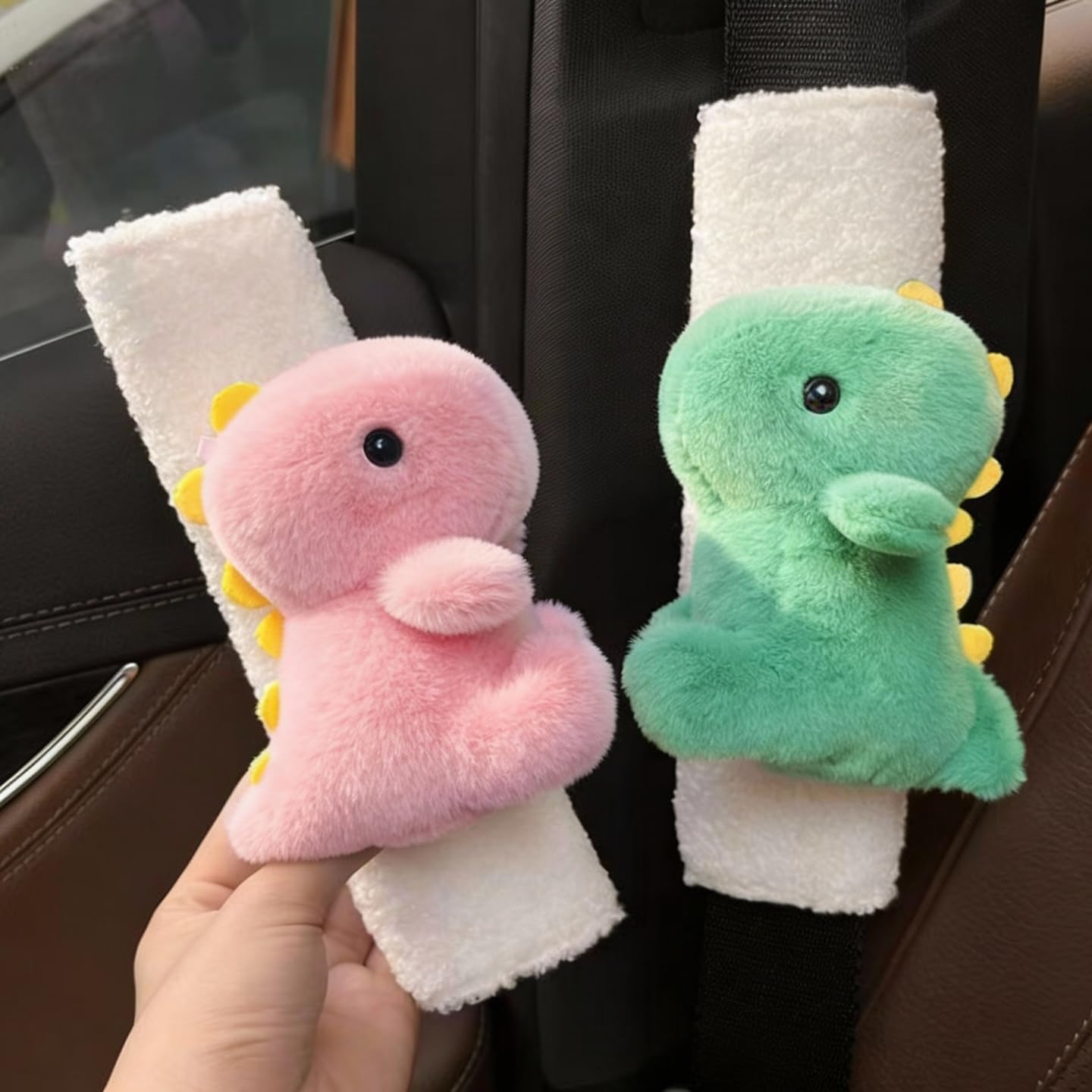 Zigihos 2 PCS Seat Belt Cover Pad, Cute Dinosaur Seatbelt Covers for Kids, Winter Plush Fluffy Soft Seatbelt Cushion, Car Seat Strap Pads (Pink+Green)