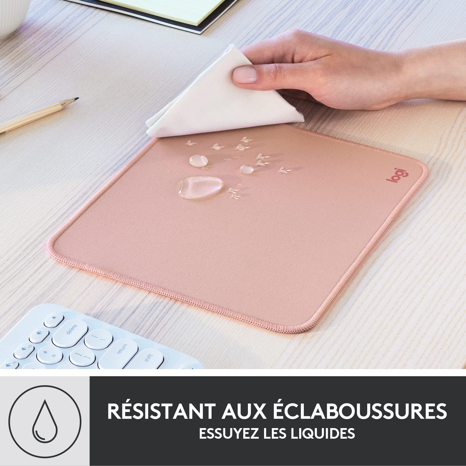 Logitech Lift Souris Ergonomique Verticale, Sans Fil, Bluetooth ou récepteur USB Logi Bolt + Mouse Pad - Studio Series, Tapis de Souris d'Ordinateur