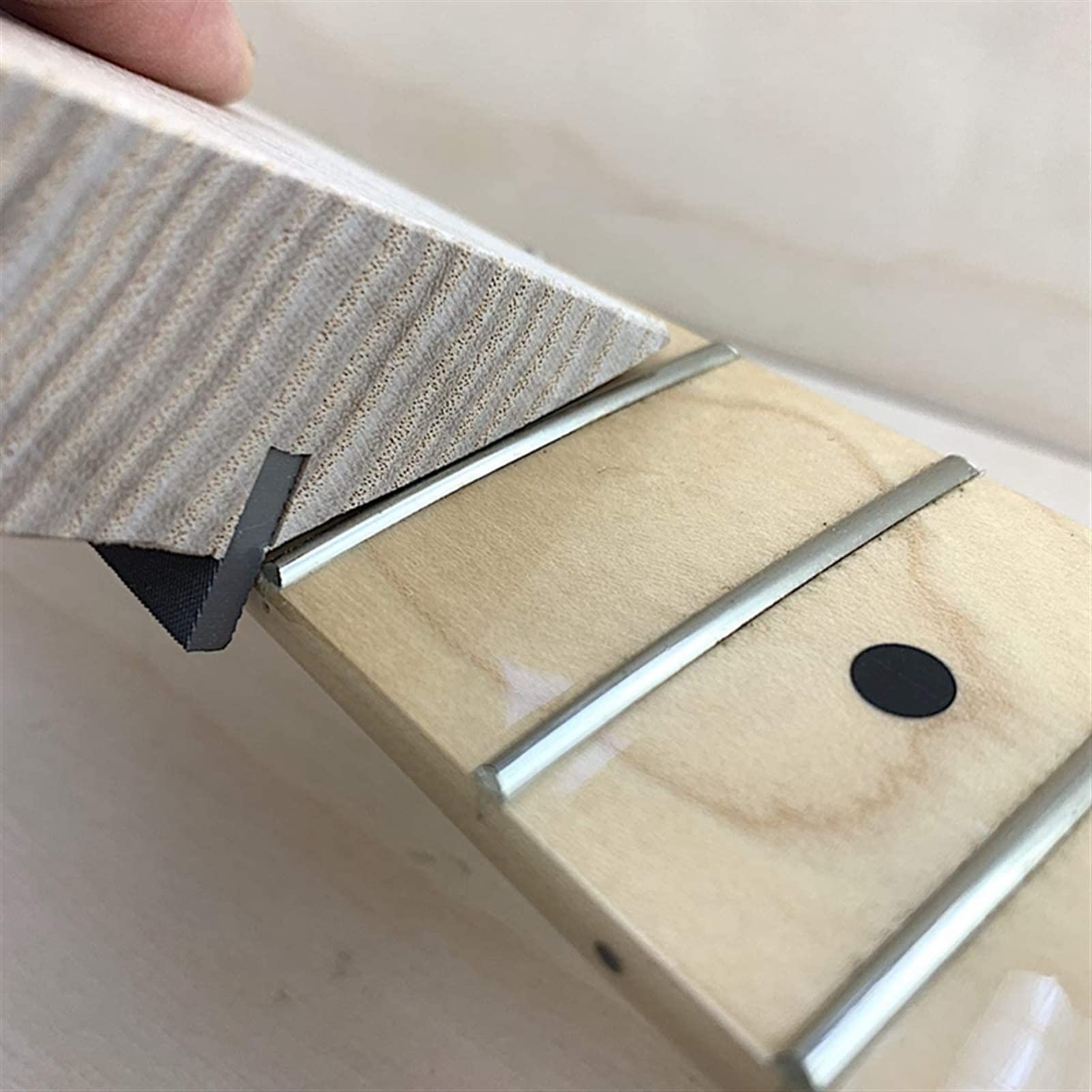 Jeankak Fret Beveling File Per Chitarra - Strumento Per Levigare Tasti Di Chitarra Elettrica E Ukulele | Accessorio Professionale - Foto 9