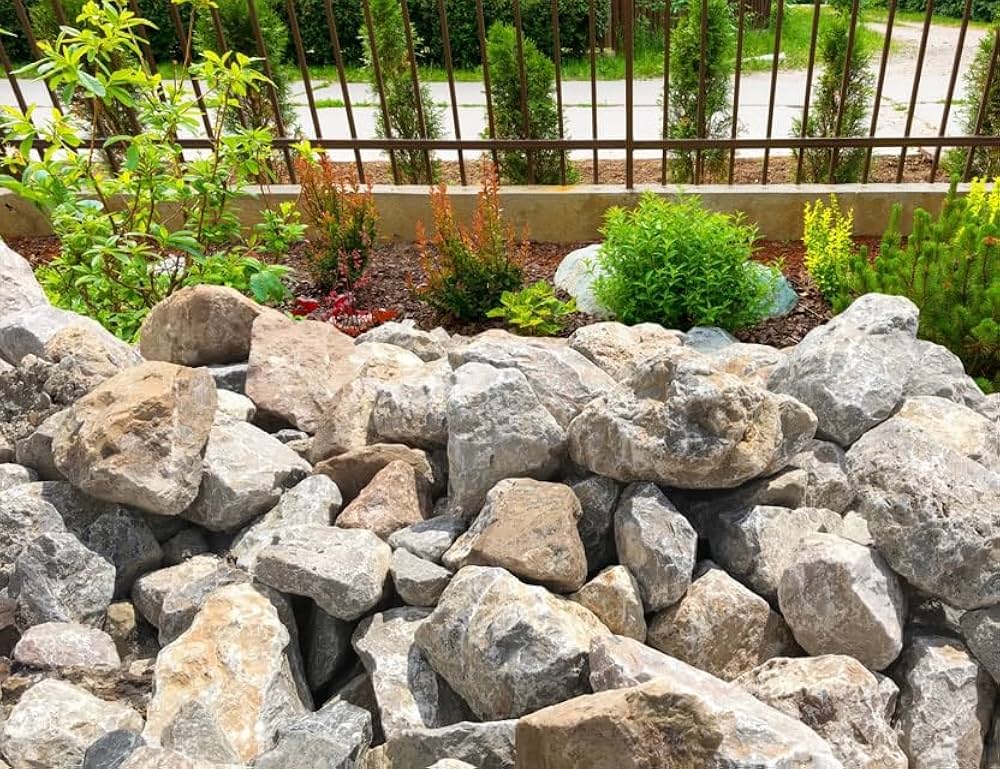 新潟産　桜石　3石セット　庭石　鑑賞石 石　割栗石　庭　坪庭 新潟産 桜石 3石セット 庭石 鑑賞石 石 割栗石 庭 坪庭 新潟産 桜石 3