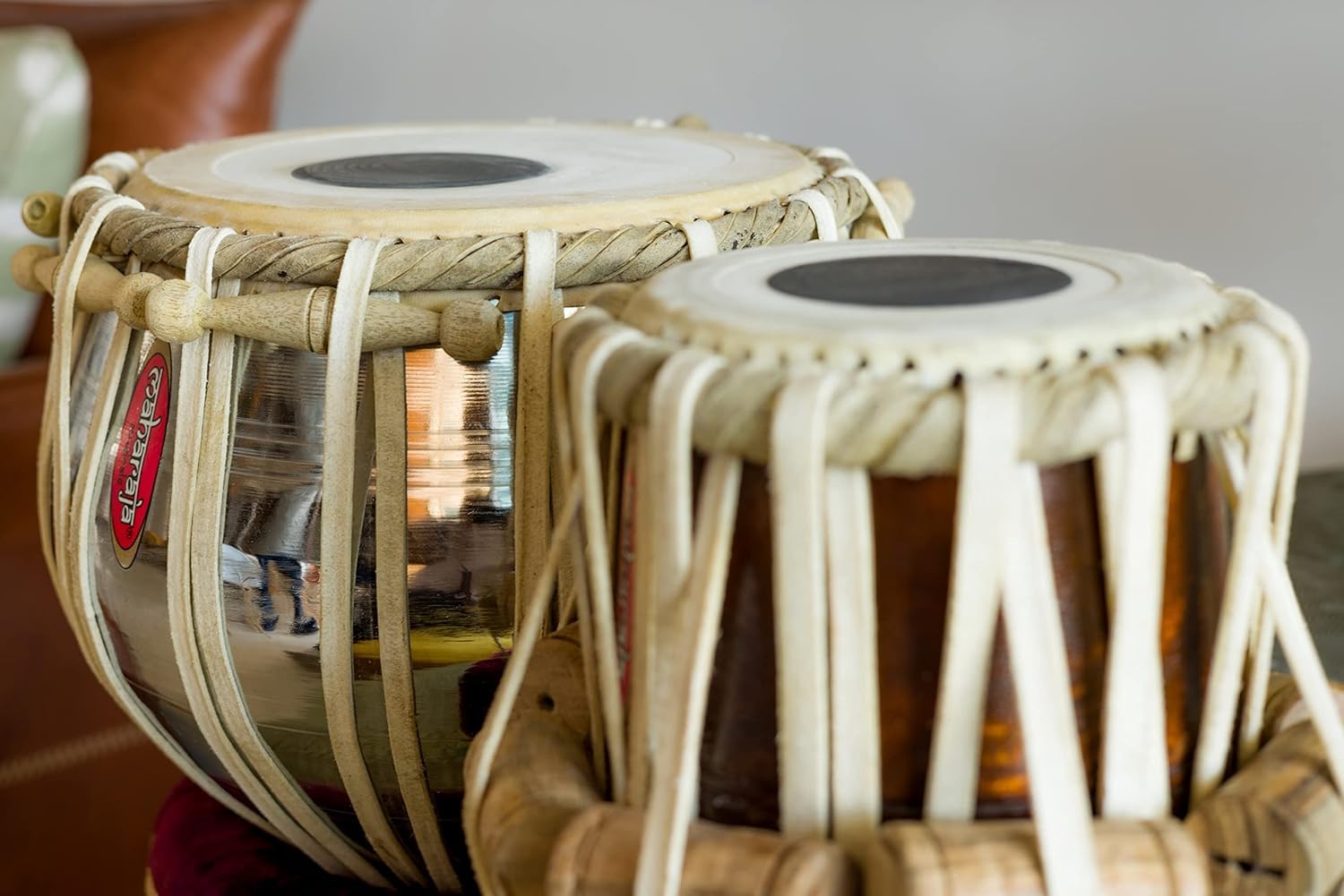 Royal Kurta Tabla Jodi-Set aus verchromtem Messing mit Abdeckung, Hammer, Gaddi Profi-Set/handgefertigtes Messing-Tabla-Set
