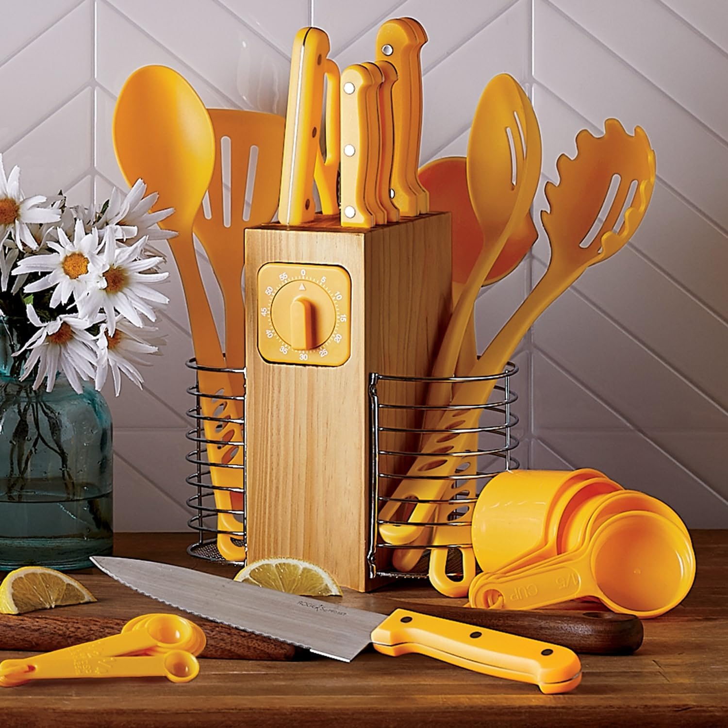 Montgomery Ward 25-Piece Cutlery and Utensil Set, Red - Apartment Essentials Kitchen Prep Kit with Full-Tang Knives (Red)