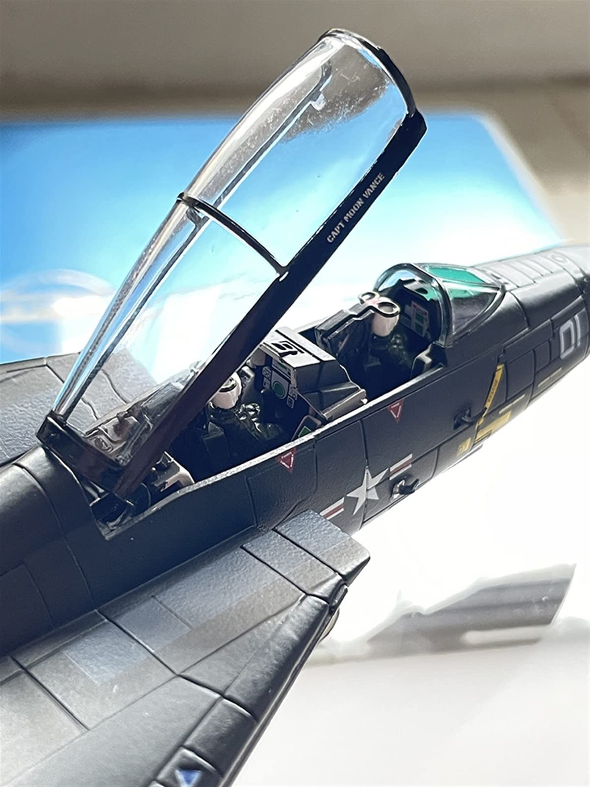 Amazon.co.jp: 模型飛行機 1 72 Cw 米国 F14 F-14a 戦闘機モデル